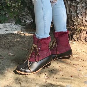 Marron Lace Up Winter Duck Boots✨